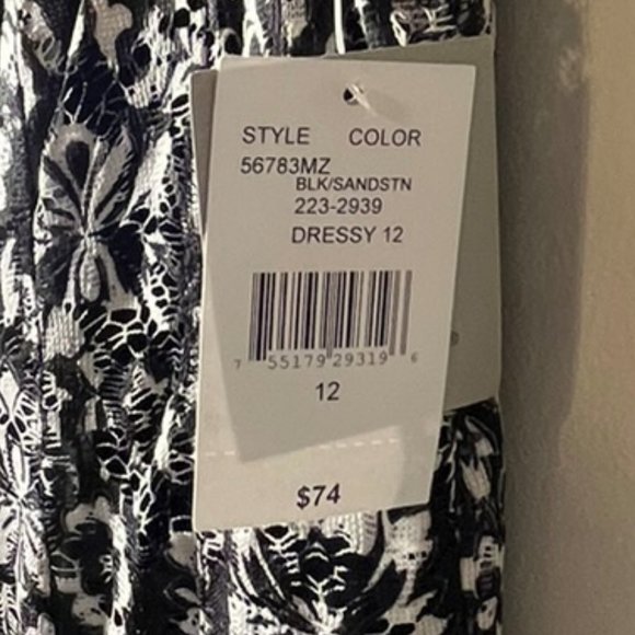 Danny and Nicole Black & White Lace Floral Dress NWT - Picture 5 of 7